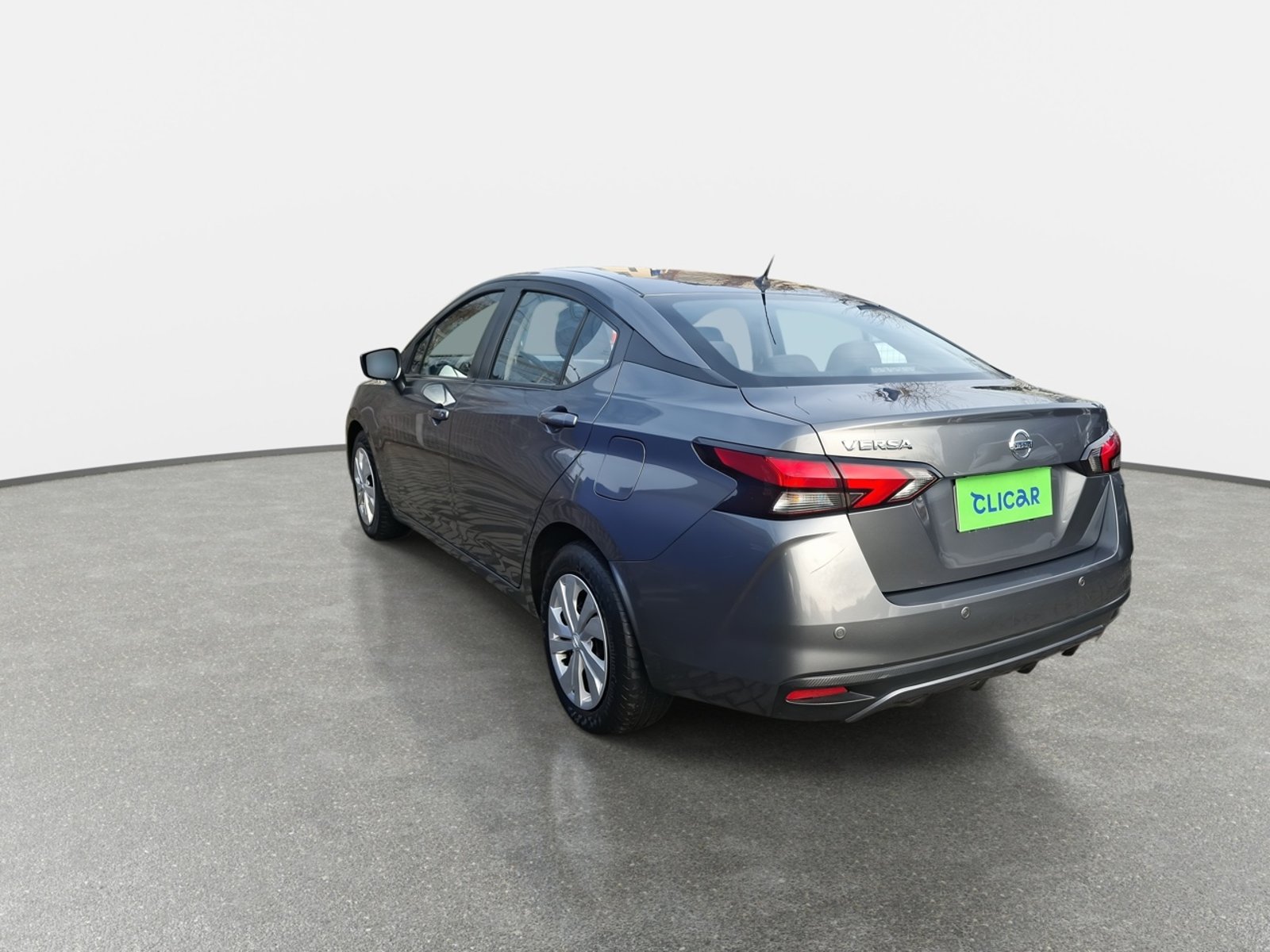 Nissan Versa 1.6 Sense 4x2 Mt 4p 2023 - Foto 5 de 8