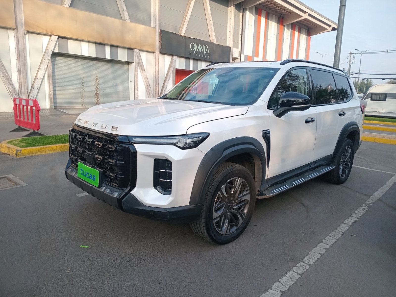 Maxus D90 2.0 Luxury Diesel 4wd At 5p 2024 - Imagen 3 de 8