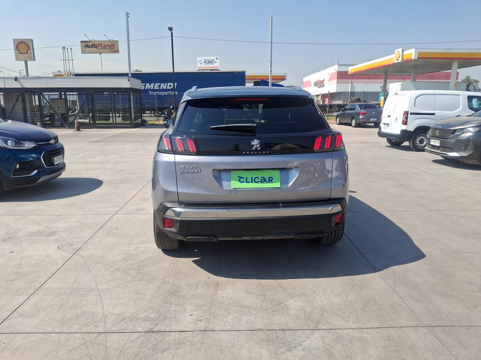 Peugeot 3008 1.5 Allure Pack Bluehdi 130 4x2 Eat8 5p 2024 - Imagen 6 de 8