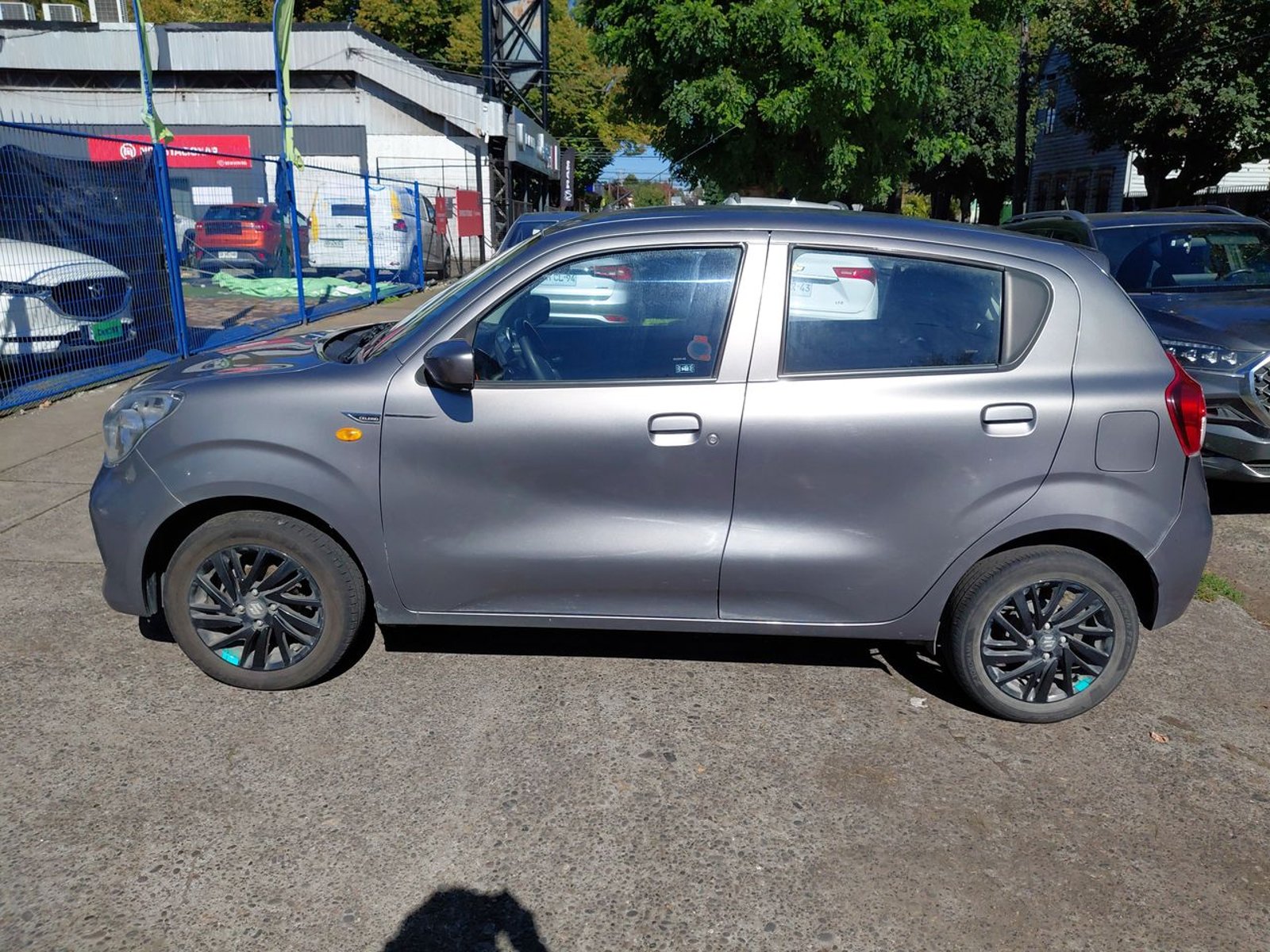 Suzuki Celerio 1.0 Glx Sport 4x2 Hb Ac Mt 5p 2024 - Foto 4 de 8