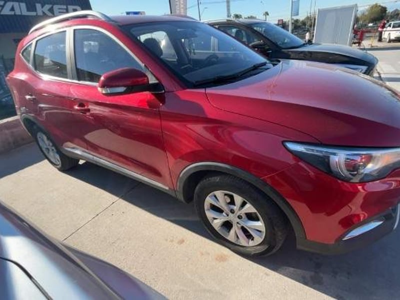 MG Mg Zs 1.5 Std 4x2 Mt 5p 2021 - Imagen 3 de 5