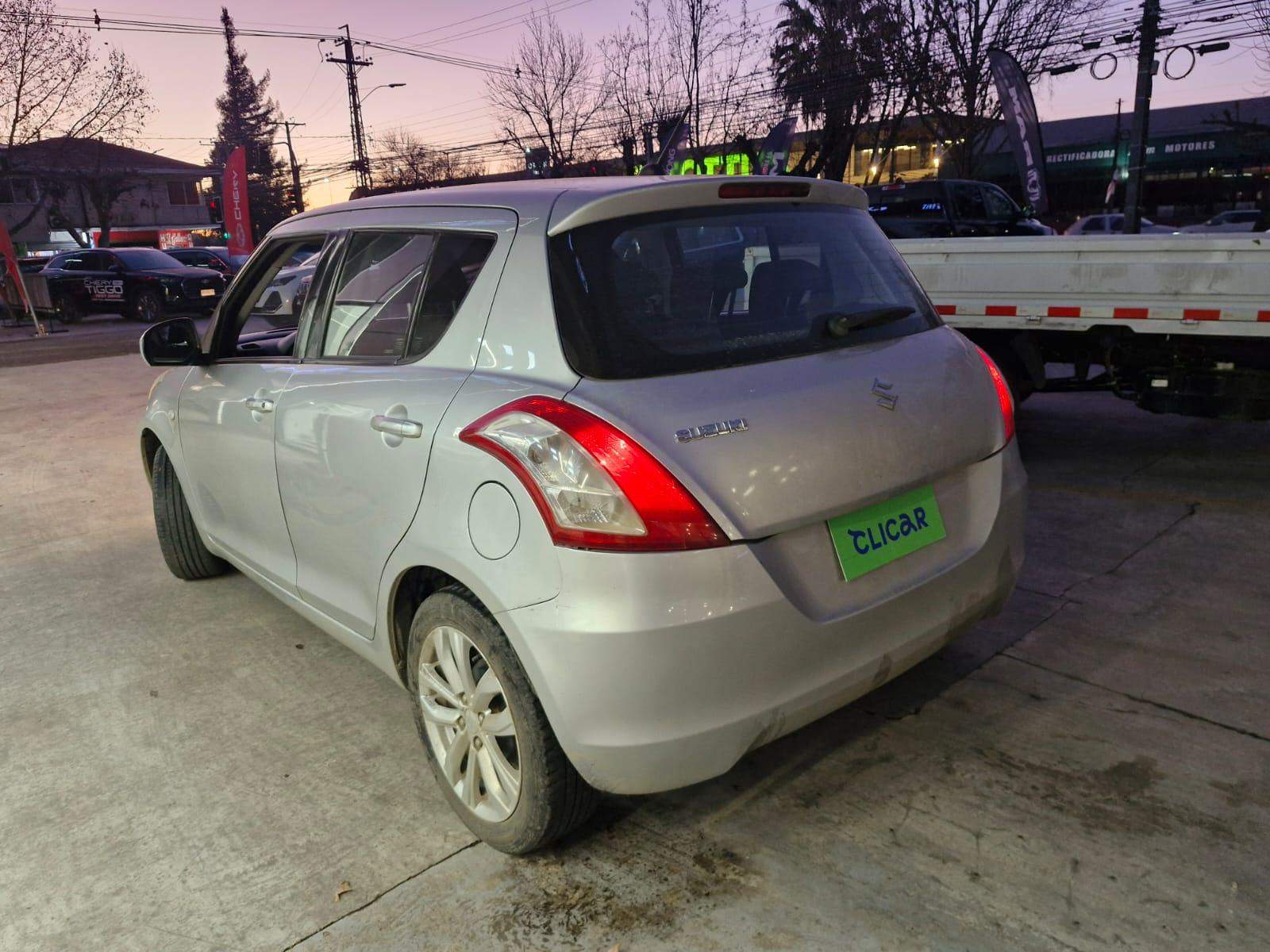 Suzuki Swift 1.2 Gl 4x2 Hb Ac Mt 5p 2017 - Imagen 7 de 8