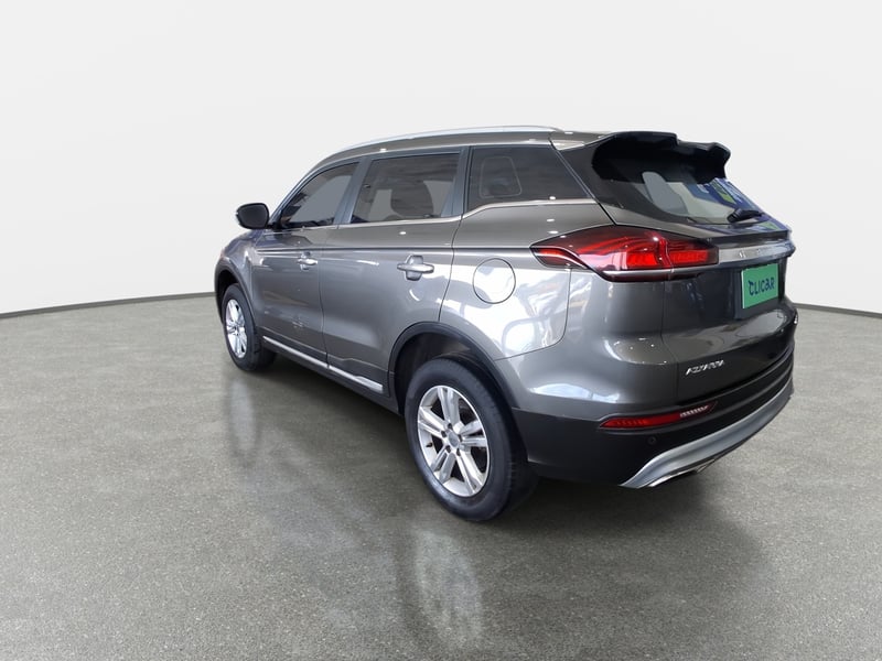 Geely Azkarra 1.5t Comfort 4x2 6at 5p 2022 - Imagen 5 de 8