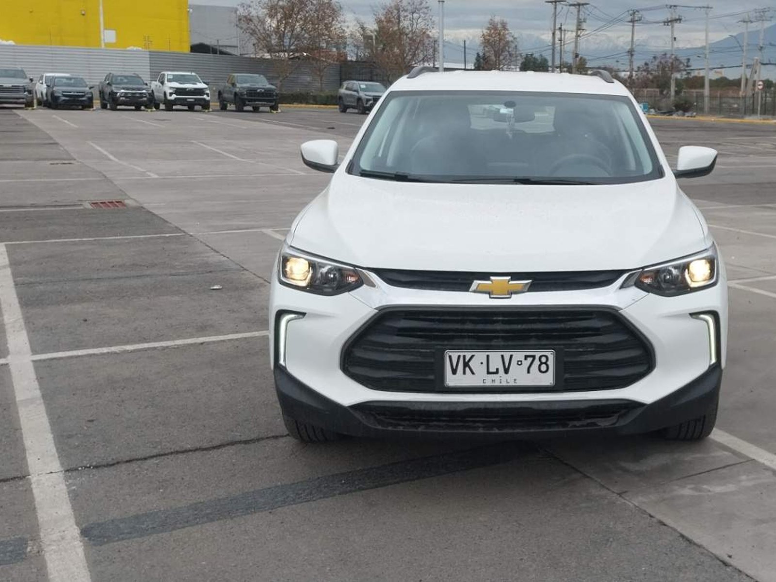 Chevrolet Tracker 1.2t Ltz T 4x2 Mt 5p 2026 - Foto 2 de 5