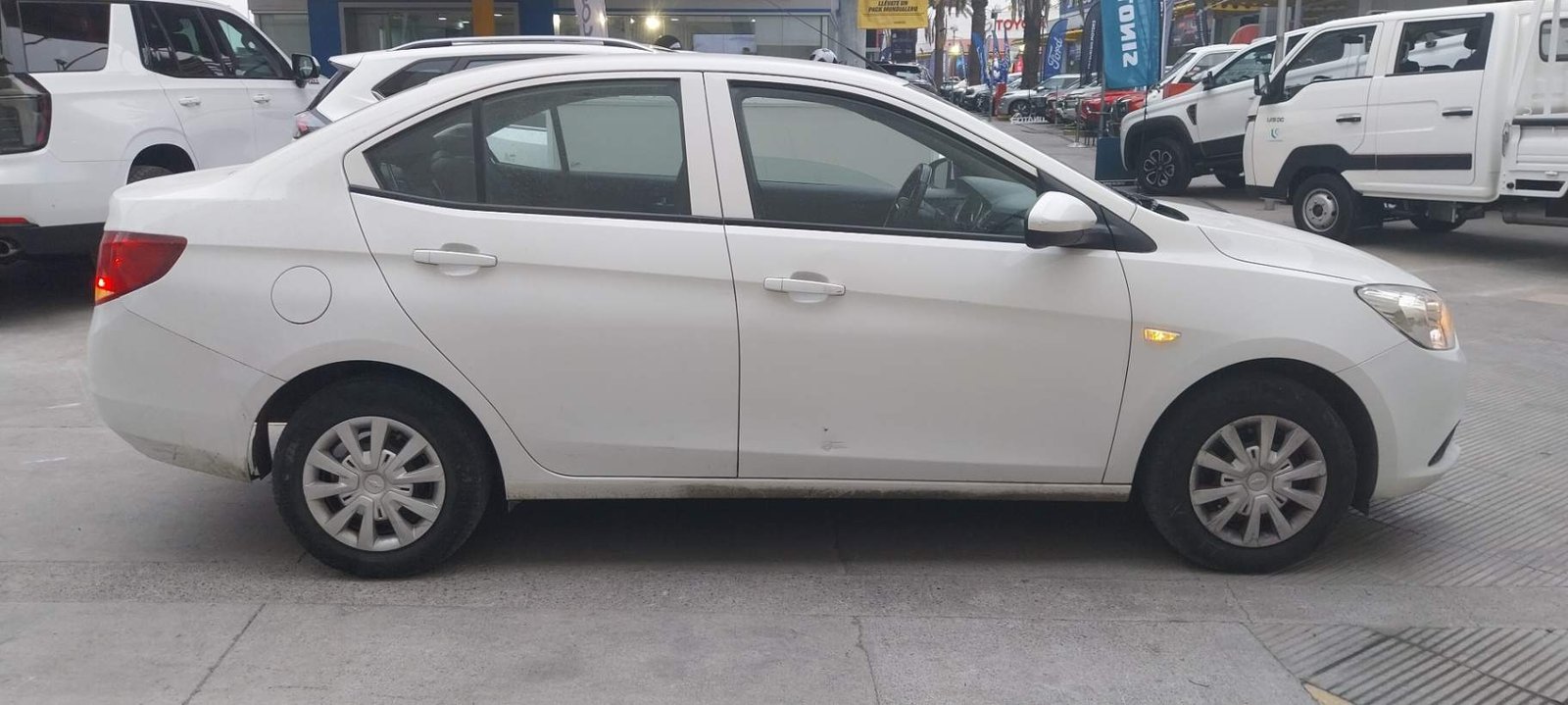 Chevrolet Sail 1.5 Ls 4x2 Mt 4p 2021 - Foto 3 de 5