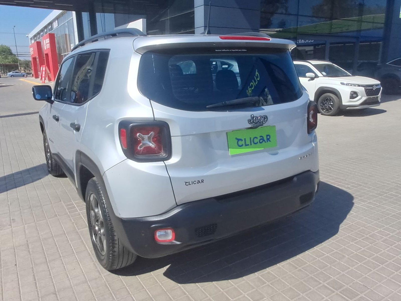 Jeep Renegade 1.8 Sport Lx 4x2 Mt 5p 2017 - Foto 5 de 8