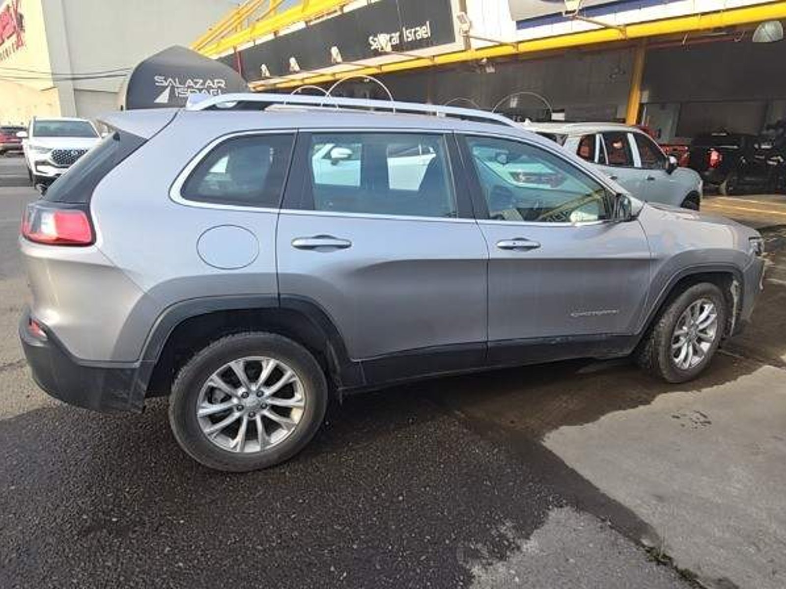 Jeep Cherokee 2.4 Longitude 4x2 At 5p 2020 - Foto 3 de 5