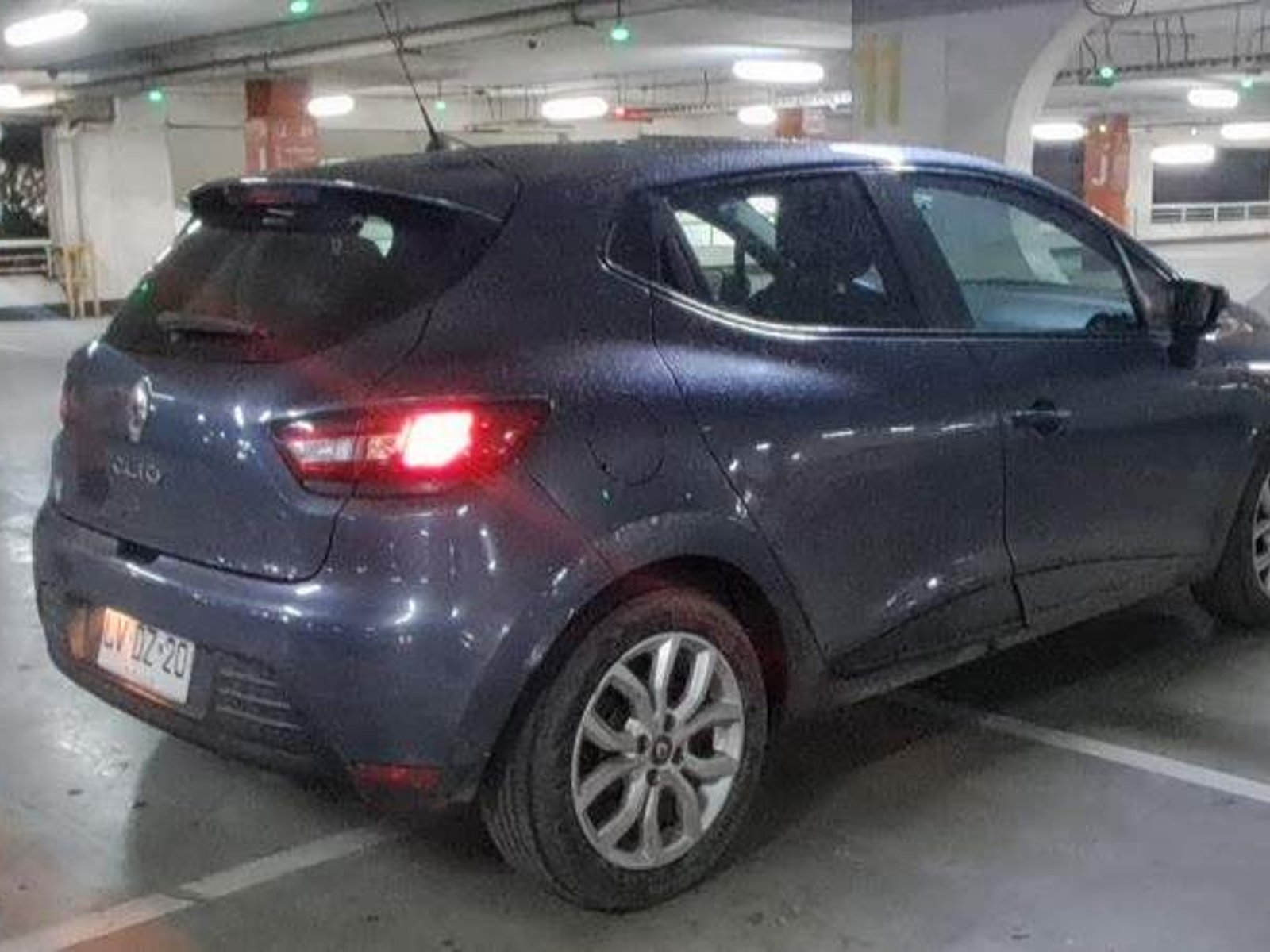 Renault Clio 1.2 Expression 4x2 Hb Mt 5p 2020 - Foto 3 de 4