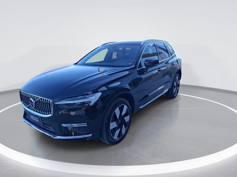 Volvo Xc60 2.0 T8 Recharge Ultimate Hybrid Awd At 5p 2025 - Imagen 3 de 8