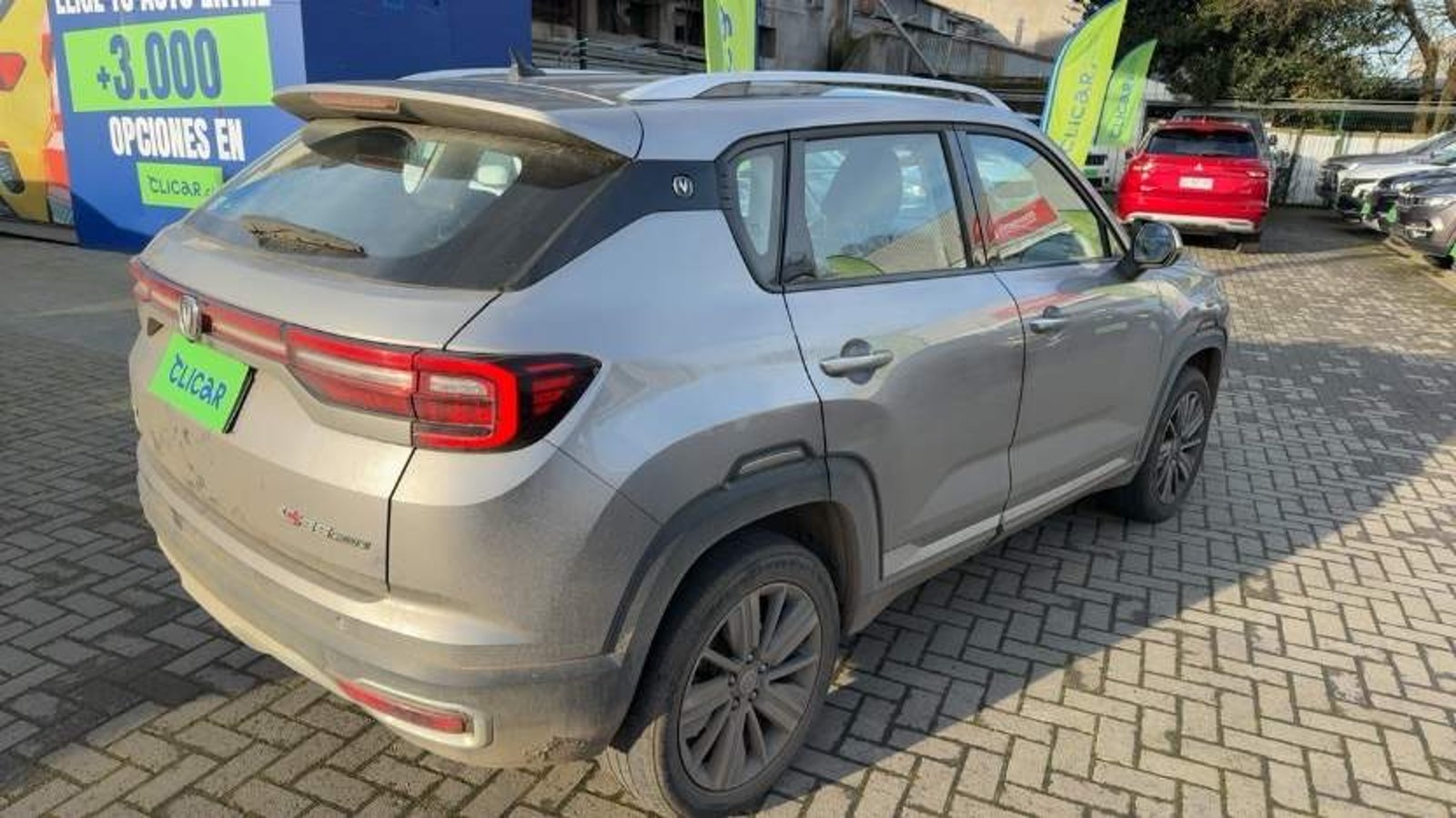 Changan Cs35 Plus 1.6 Luxury 4x2 Mt 5p 2022 - Imagen 3 de 4