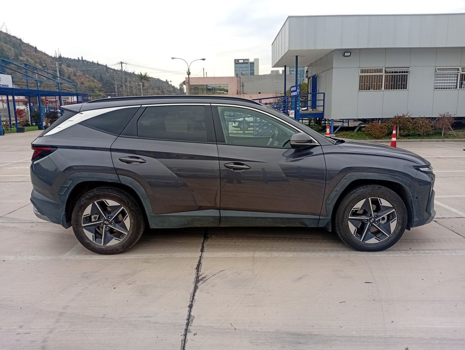 Hyundai Tucson 2.0 Nx4 Plus Fl Diesel 4wd At 5p 2025 - Imagen 8 de 8