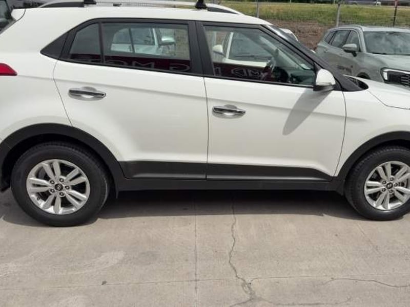 Hyundai Creta 1.6 Gls 4x2 2ab Abs Mt 5p 2018 - Imagen 3 de 5