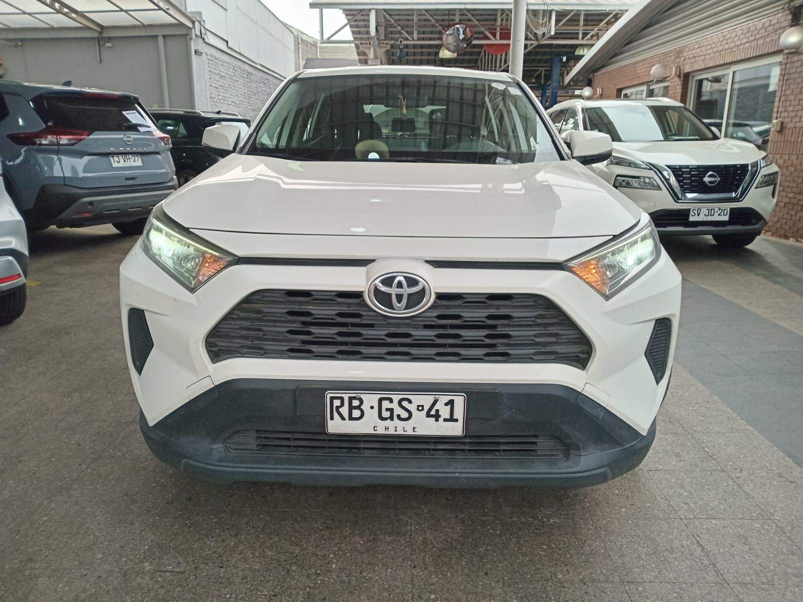 Toyota Rav 4 2.0 Le 4x2 Cvt At 5p 2021 - Foto 2 de 5