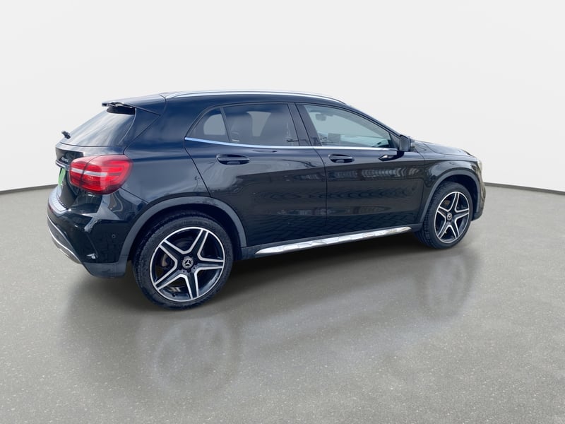 Mercedes-Benz Gla 250 2.0 4matic 4x4 At 5p 2019 - Imagen 7 de 8