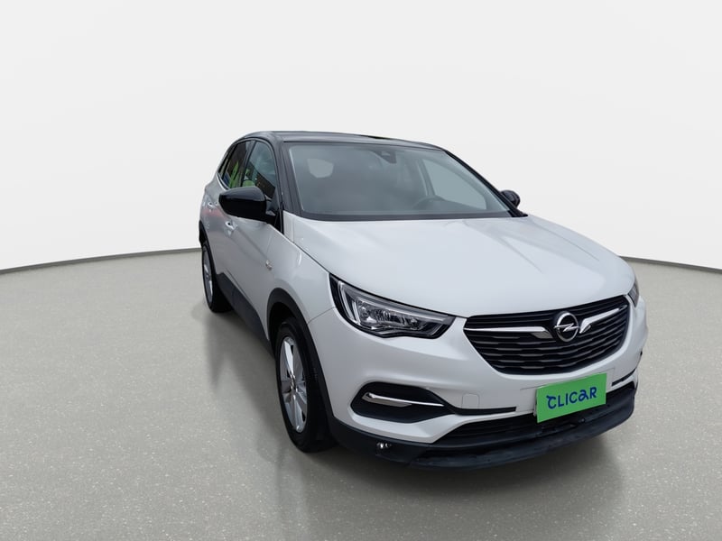 Opel Grandland 1.2t Dynamic 4x2 Mt6 5p 2021