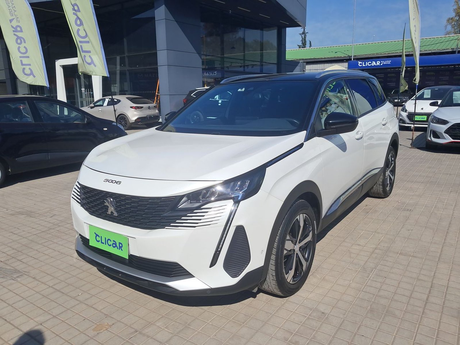 Peugeot 5008 1.5 Allure Pack Bluehdi 130 4x2 Eat8 5p 2024 - Foto 3 de 8