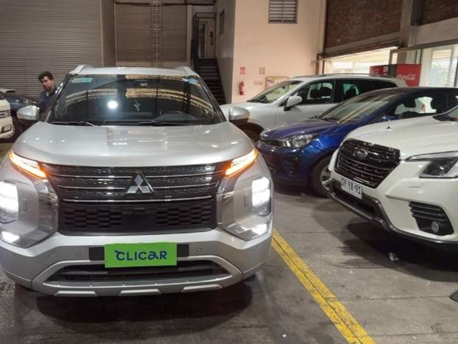 Mitsubishi Outlander 2.5 Gls Limited P 4x4 At 5p 2025 - Foto 2 de 5