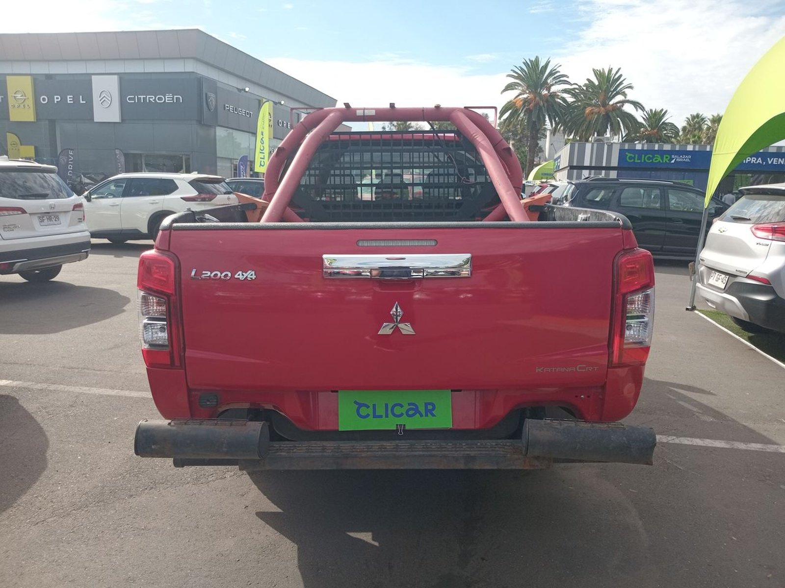 Mitsubishi L200 2.2 Katana Crt Diesel Dob. Cab. 4x4 Mt 4p 2024 - Imagen 6 de 8