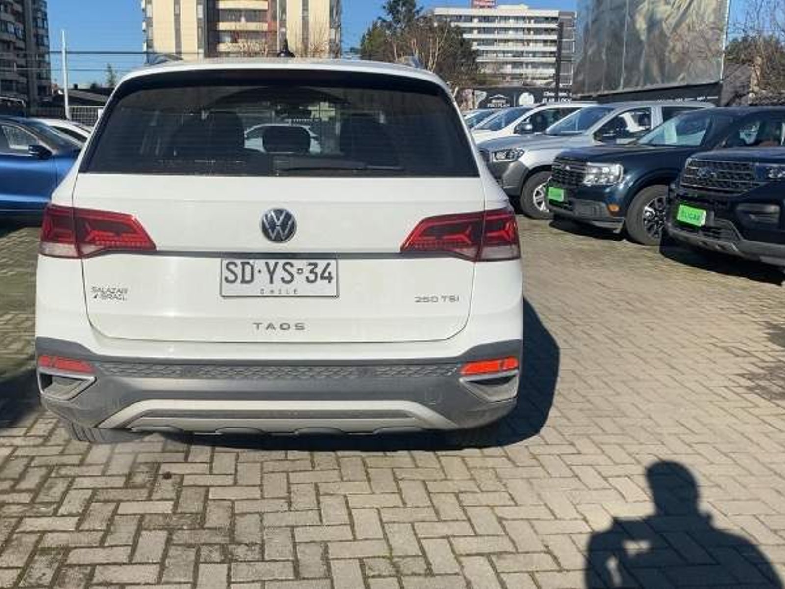Volkswagen Taos 1.4 Tsi Highline 4x2 At 5p 2022 - Foto 5 de 5