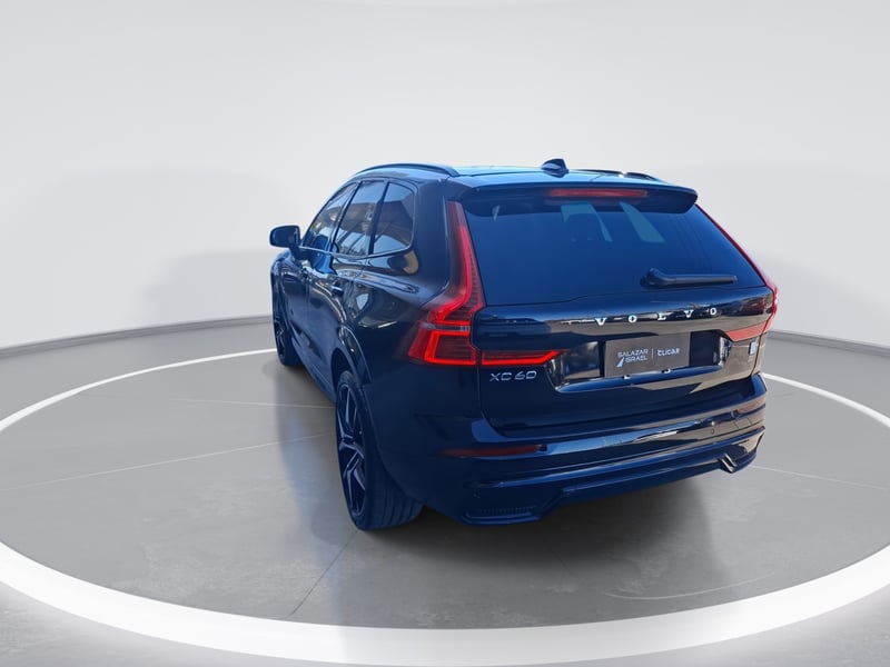 Volvo Xc60 2.0t T8 Polestar Engineered Hybrid Awd At 5p 2025 - Imagen 6 de 8
