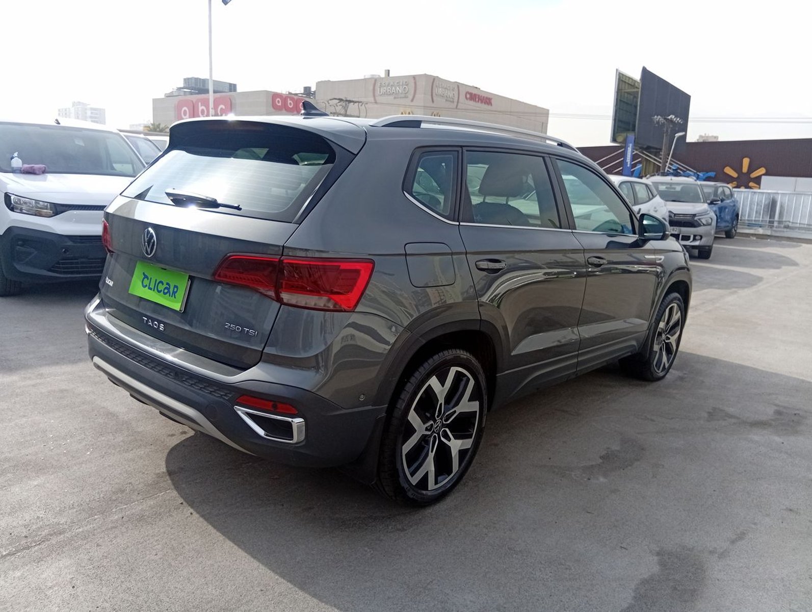 Volkswagen Taos 1.4 Tsi Highline 4x2 At 5p 2024 - Imagen 7 de 8