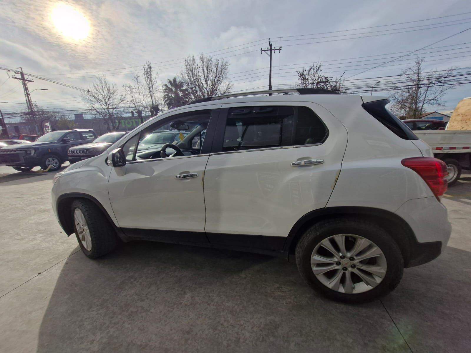 Chevrolet Tracker 1.8 Lt Ml Fwd E5 Mt 5p 2018 - Imagen 8 de 8