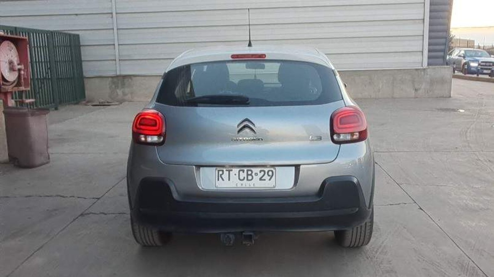 Citroen C3 1.5 Feel Bluehdi Diesel 4x2 Hb 100 Ss Bvm6 Mt 5p 2022 - Foto 5 de 8