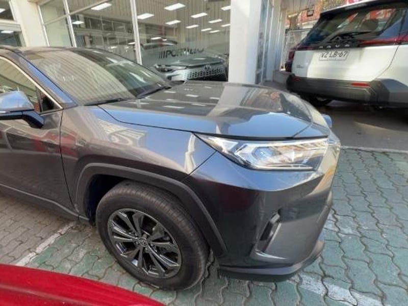 Toyota Rav 4 2.0 Xle 4x2 Cvt At 5p 2025 - Imagen 3 de 5