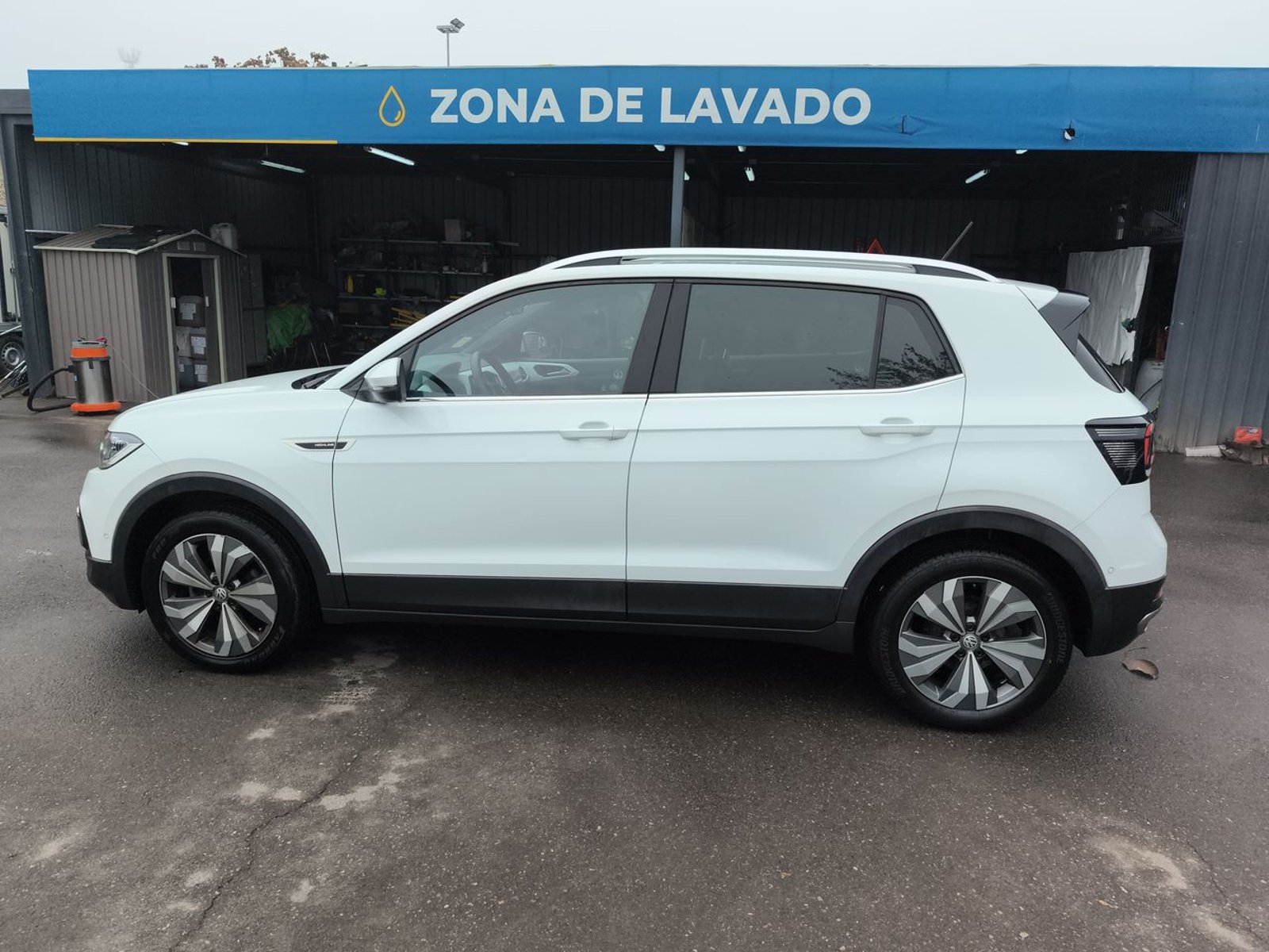 Volkswagen T-cross 1.6 Highline 4x2 At 5p 2019 - Foto 4 de 8