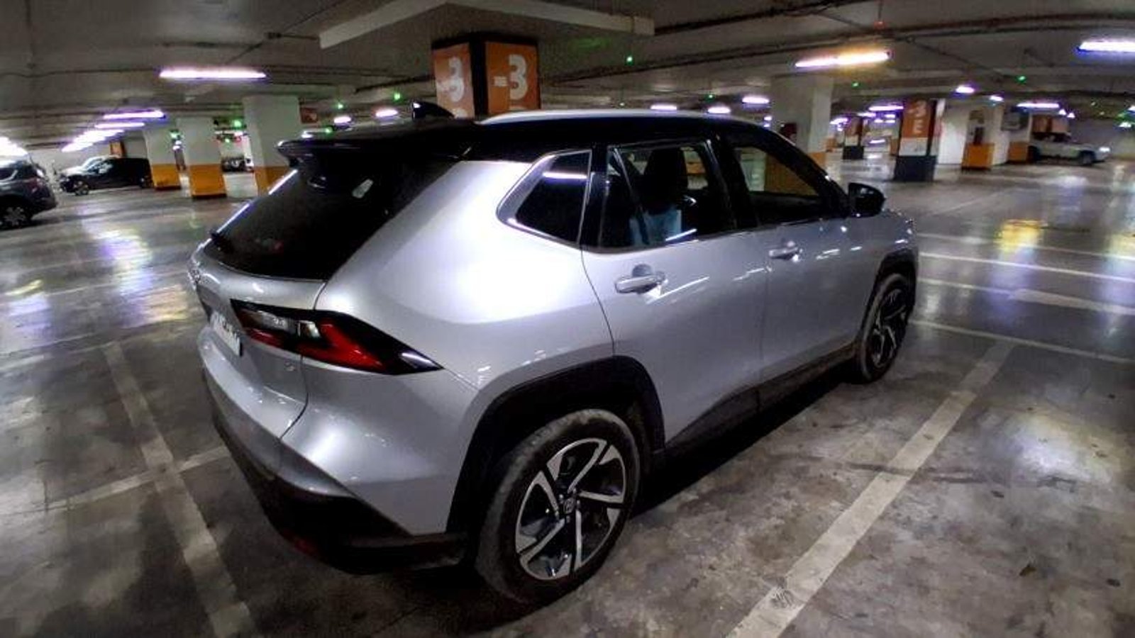 Toyota Yaris Cross 1.5 Xg 4x2 Cvt At 5p 2025 - Imagen 3 de 4