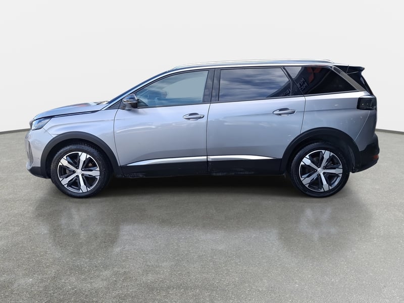 Peugeot 5008 1.5 Allure Pack Bluehdi 130 4x2 Eat8 5p 2024 - Imagen 4 de 8