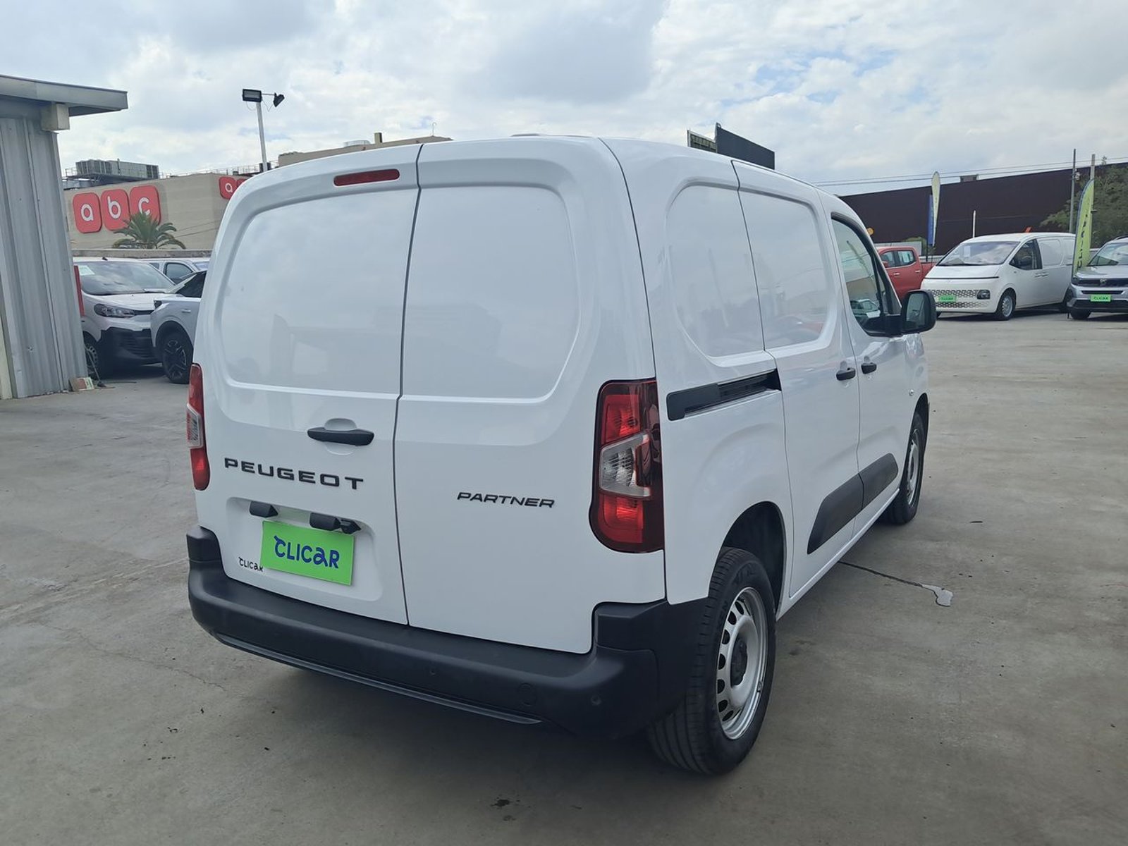 Peugeot Partner 1.5 Mca L1 Hdi Diesel 100hp 4x2 Mt 5p 2026 - Imagen 7 de 8