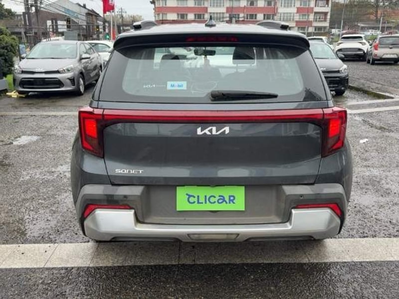 Kia Sonet 1.5 Ex 4x2 6mt 5p 2024 - Imagen 5 de 5
