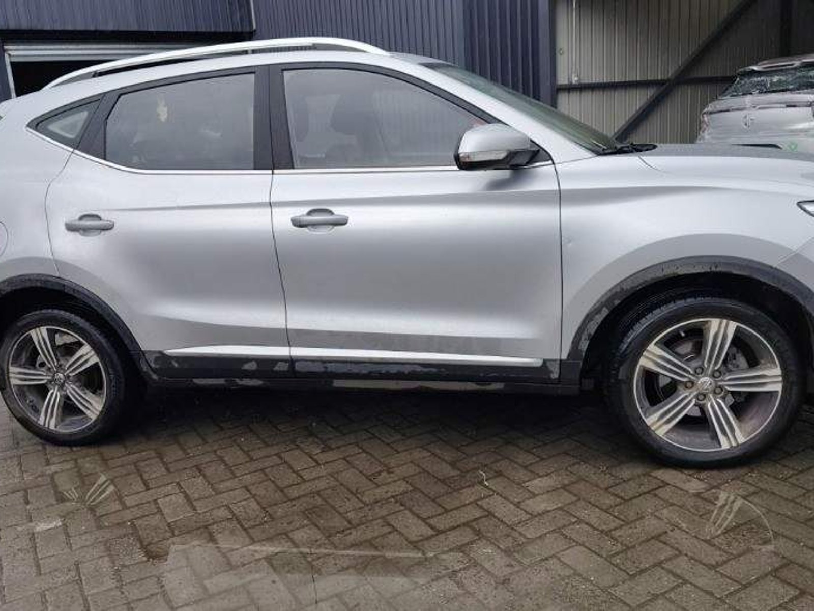 MG Mg Zs 1.5 Comfort 4x2 At 5p 2021 - Foto 3 de 5