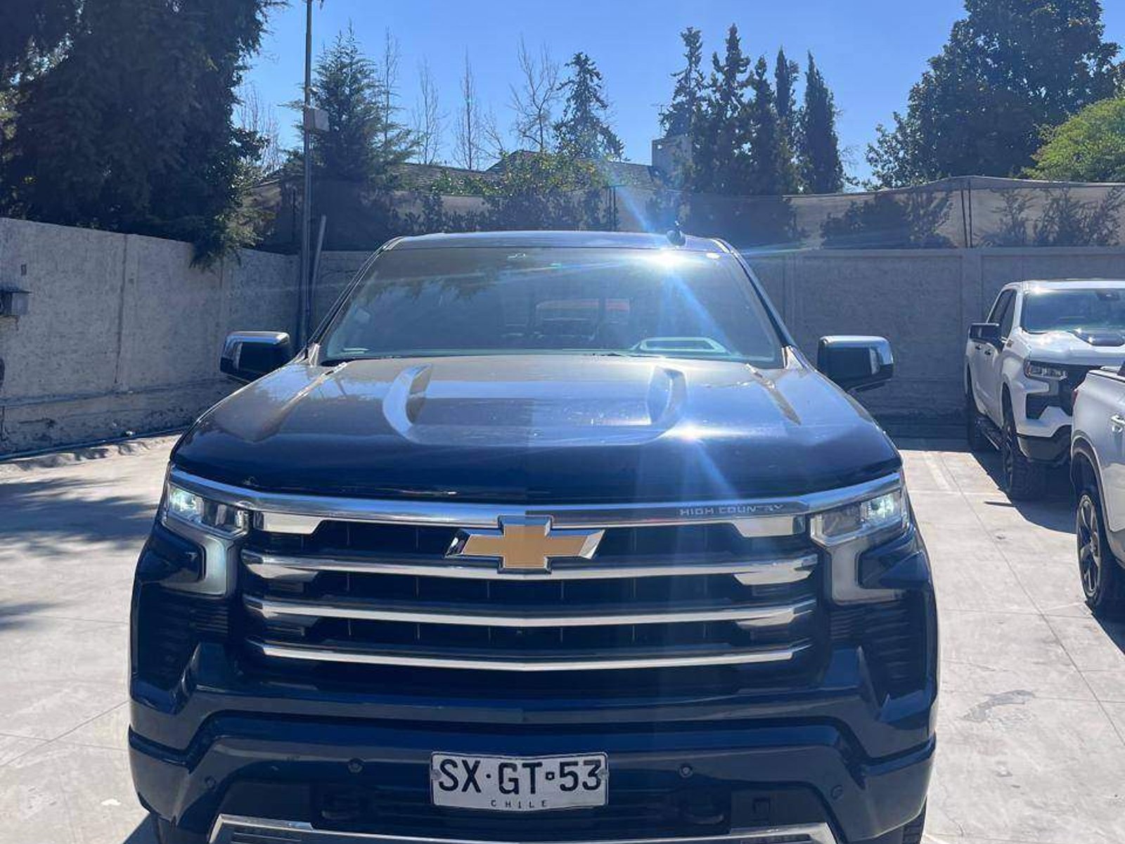 Chevrolet Silverado 3.0 High Country 4x4 At 4p 2023 - Foto 2 de 5