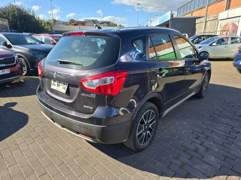 Suzuki S-cross 1.6 Limited 4wd At 5p 2017 - Imagen 4 de 5