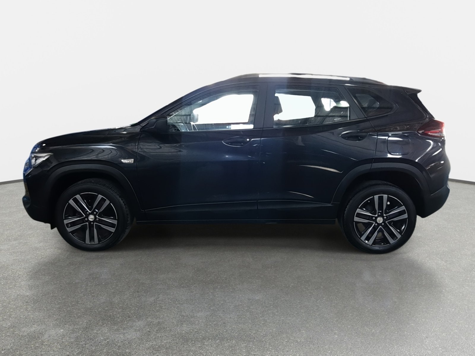Chevrolet Tracker 1.2t Ls R 4x2 Mt 5p 2024 - Foto 4 de 8