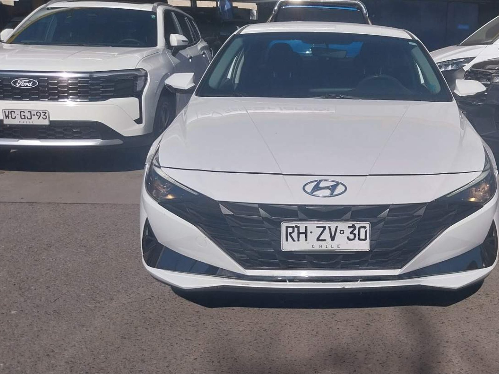 Hyundai Elantra 1.6 Cn7 Plus 4x2 Mt 4p 2022 - Foto 2 de 5