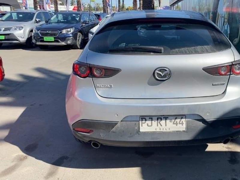 Mazda 3 2.0 V 4x2 Hb 6at 5p 2021 - Imagen 5 de 5