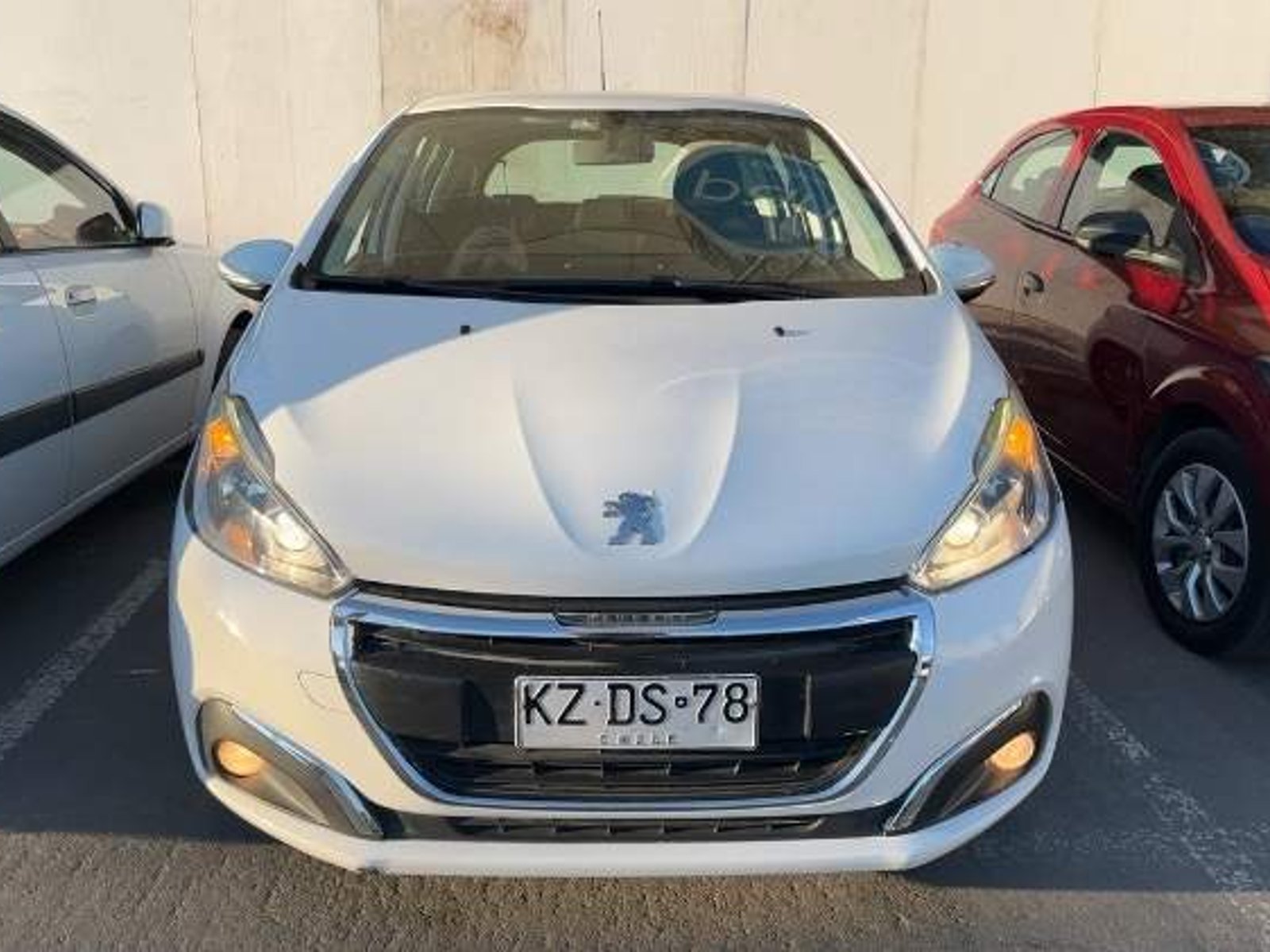 Peugeot 208 1.2 Active Pack Puretech 4x2 82hp Mt 5p 2019 - Foto 2 de 5