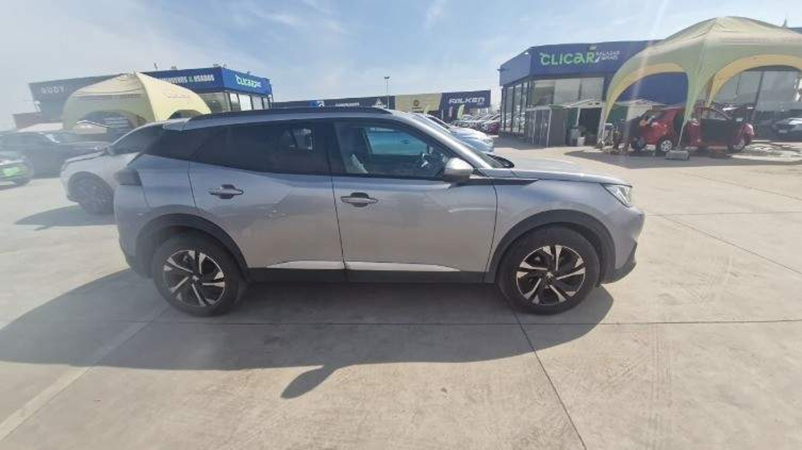 Peugeot 2008 1.2 Allure Puretech 4x2 130 At 5p 2021 - Imagen 3 de 5