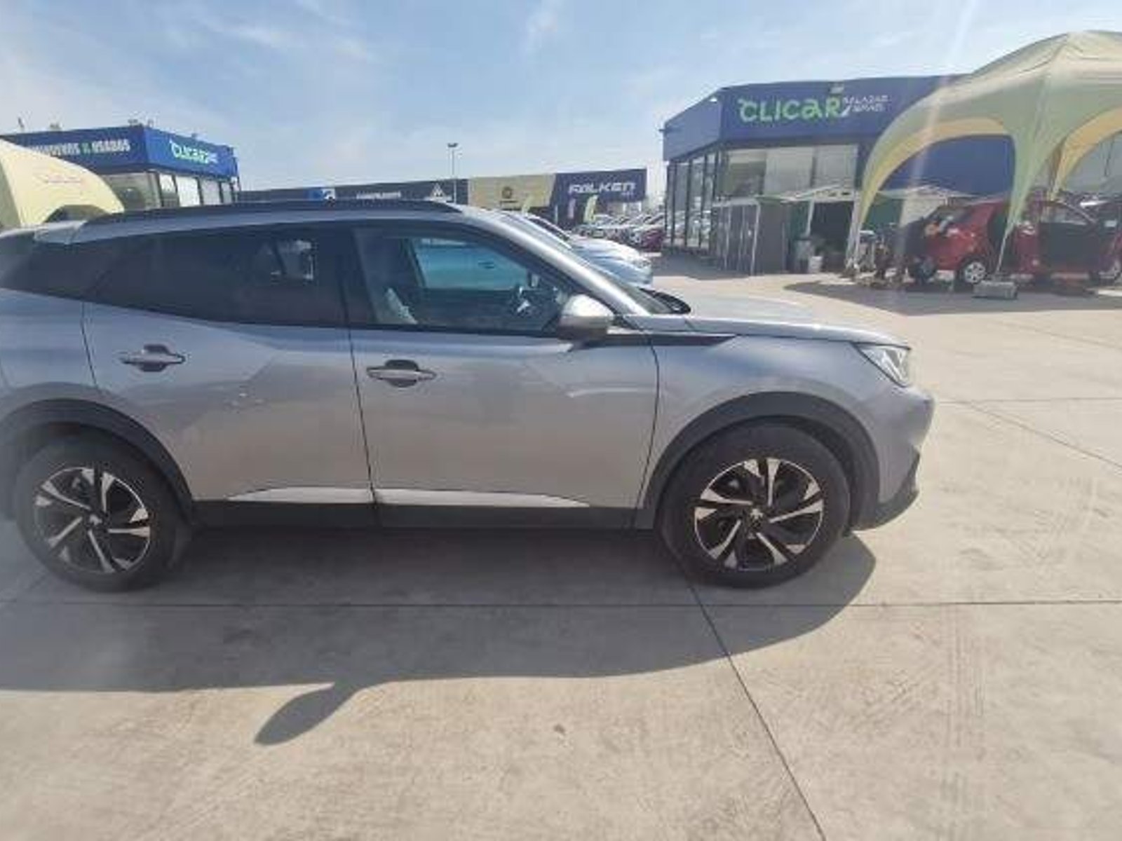 Peugeot 2008 1.2 Allure Puretech 4x2 130 At 5p 2021 - Foto 3 de 5