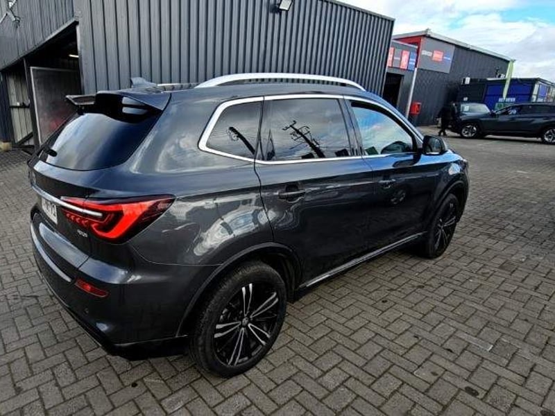 MG Mg Rx5 1.5t Com 2wd Mt 5p 2024 - Imagen 4 de 5