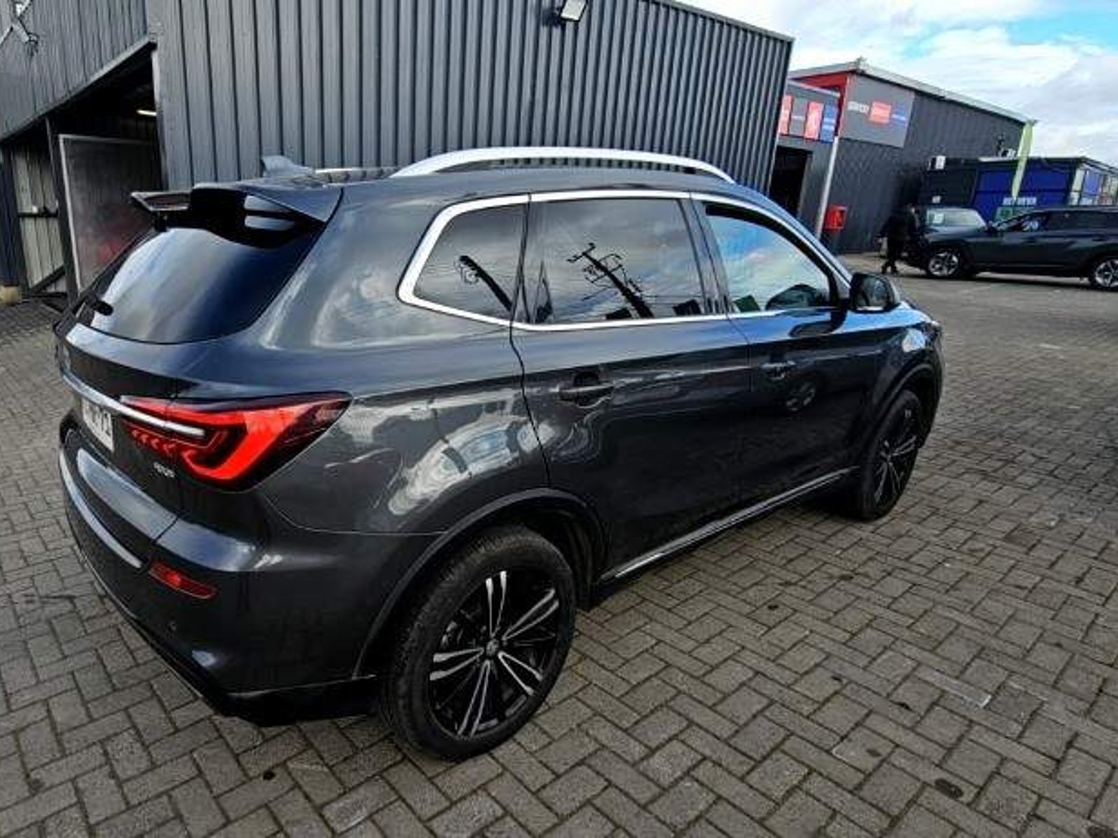 MG Mg Rx5 1.5t Com 2wd Mt 5p 2024 - Foto 4 de 5