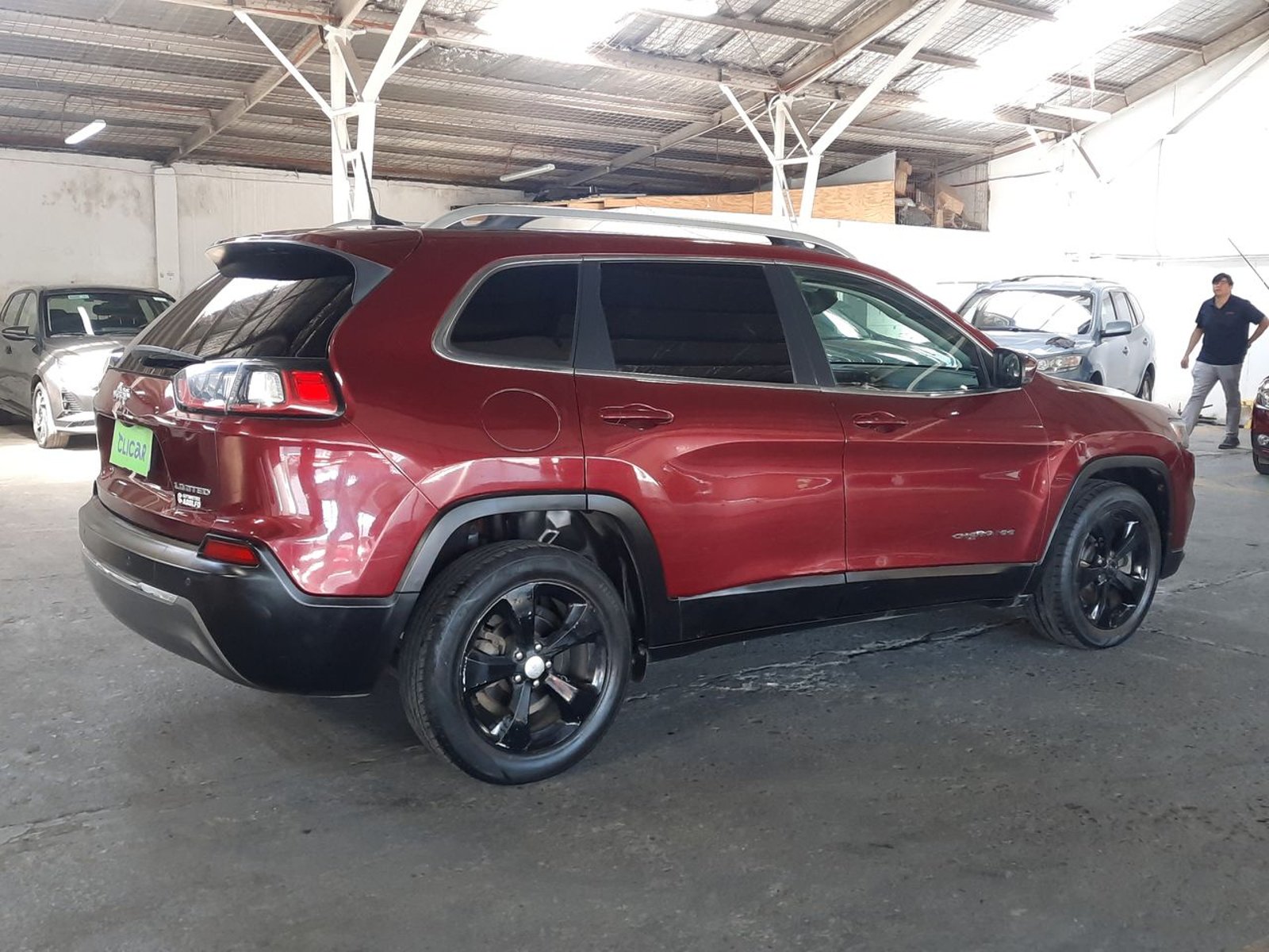 Jeep Cherokee 2.4 Limited 4x4 At 5p 2019 - Imagen 7 de 8