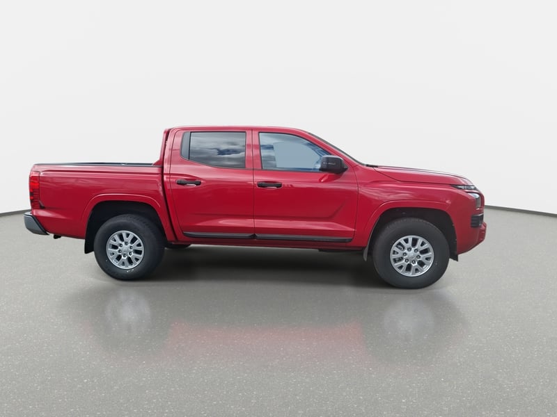 Mitsubishi L200 2.4 Katana Xrt Diesel 4x4 Dob. Cab. Euri6 Mt 4p 2026 - Imagen 8 de 8