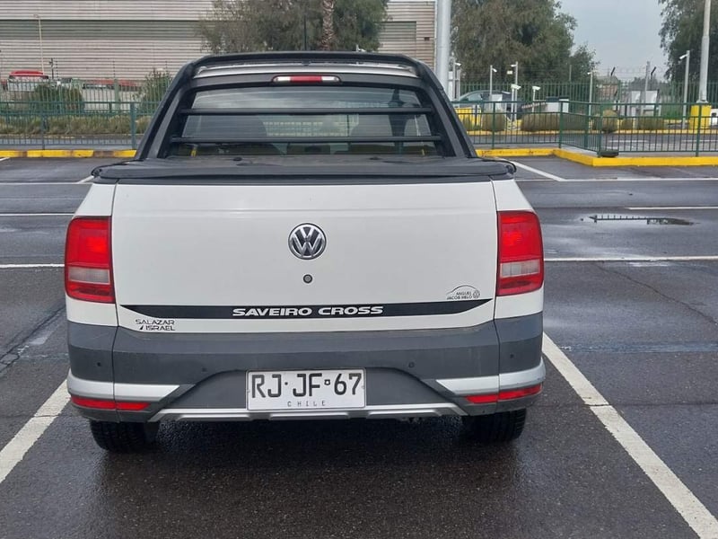 Volkswagen Saveiro 1.6 Cross 4x2 Mt 2p 2022 - Imagen 5 de 5