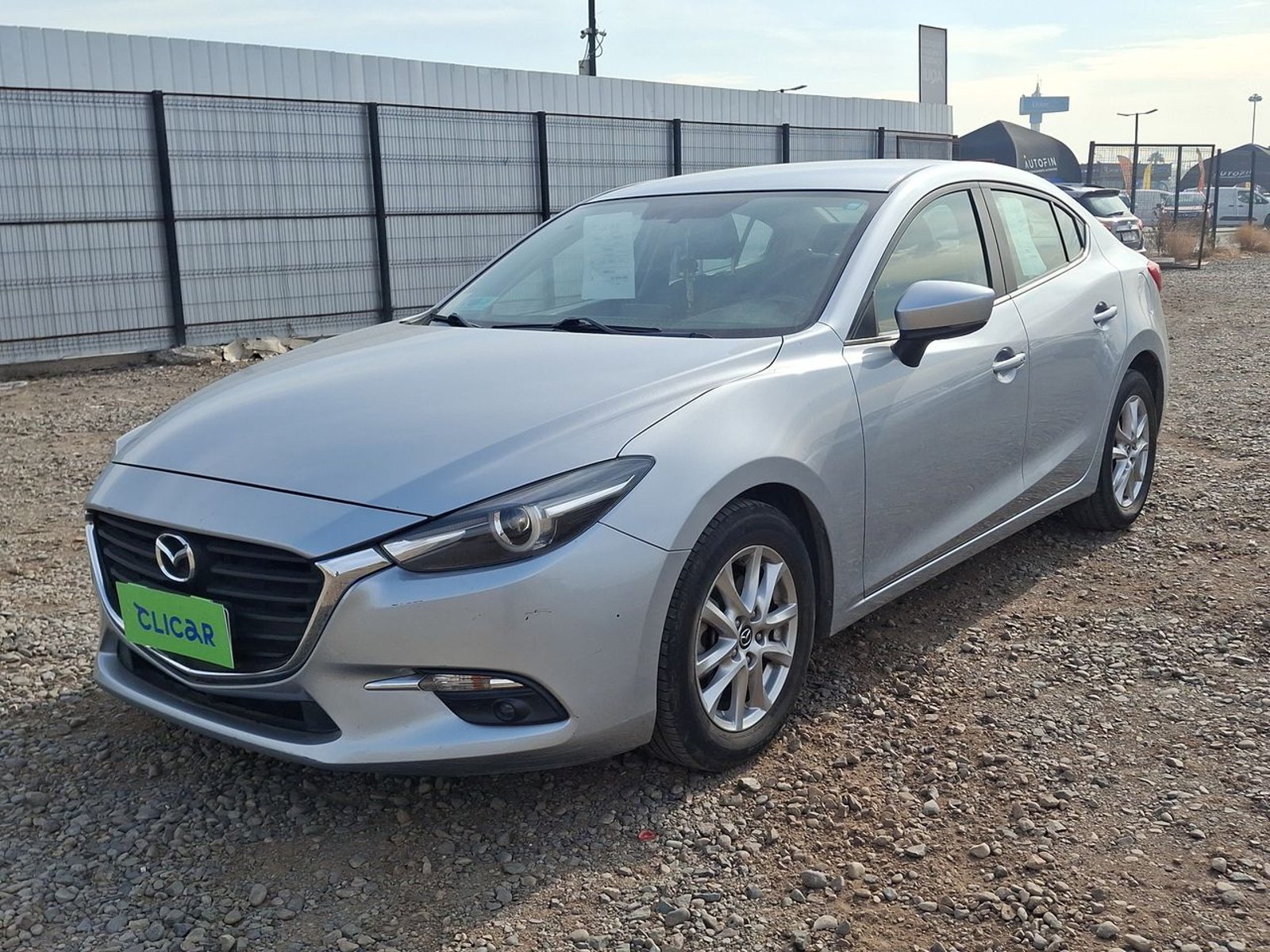 Mazda 3 2.0 V 4x2 Sedan 6mt 4p 2019 - Foto 3 de 8