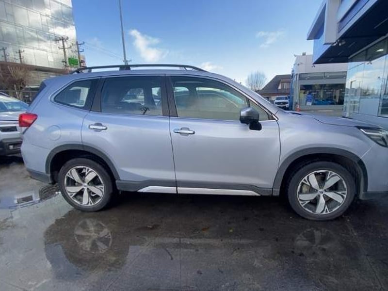 Subaru Forester 2.0i Limited Eyesight Awd At 5p 2021 - Imagen 3 de 5