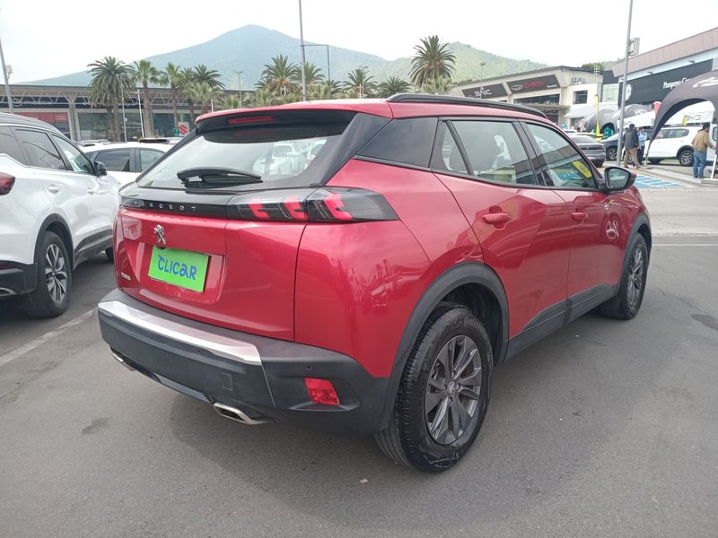 Peugeot 2008 1.2 Active Puretech 4x2 130 Mt 5p 2021 - Imagen 6 de 8